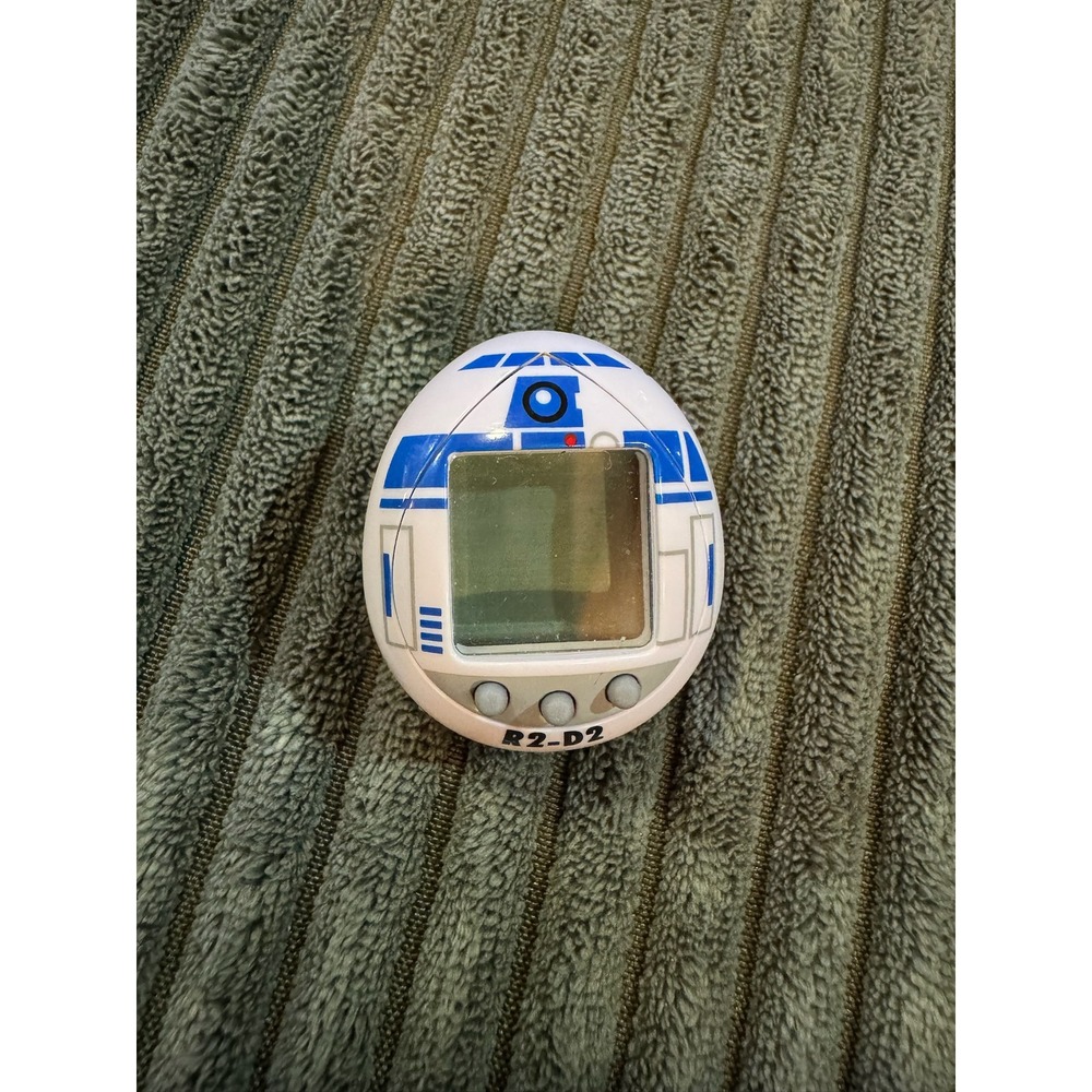 Bandai Star Wars R2 D2 Tamagotchi Digital Pet Interactive Toy - NEEDS BATTERY